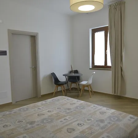 ベッド・アンド・ブレックファスト A Casa Della Nonna パエストゥム