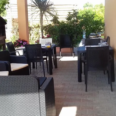 A Casa Della Nonna 3* パエストゥム