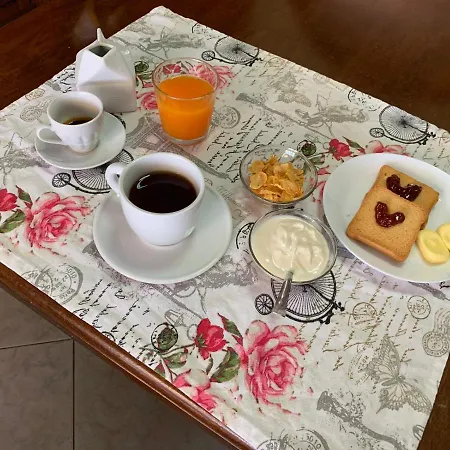 A Casa Della Nonna 帕埃斯图姆
